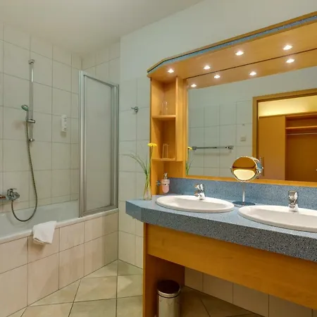 Kurhotel Bad Schlema 3*