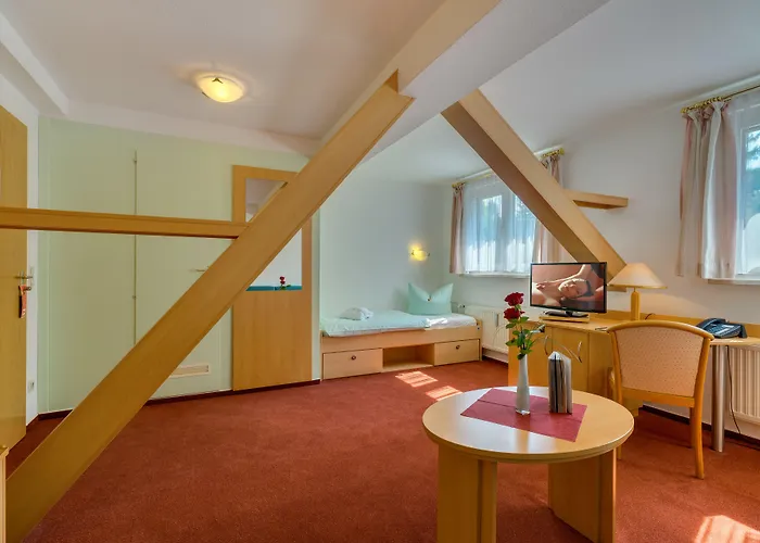 Kurhotel Bad Schlema 3*